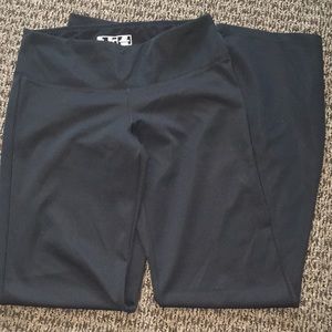 New balance light dry leggings